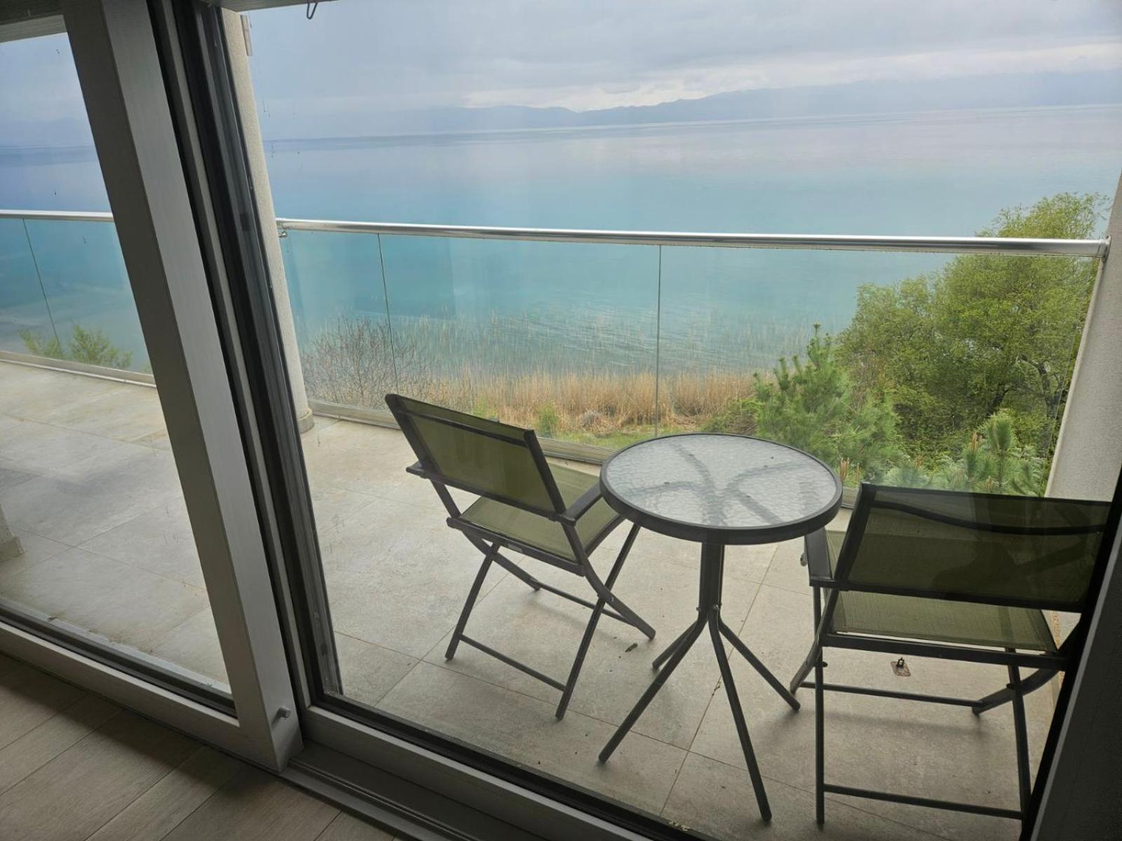 Apartment Villa Balevski โอครีด ภายนอก รูปภาพ