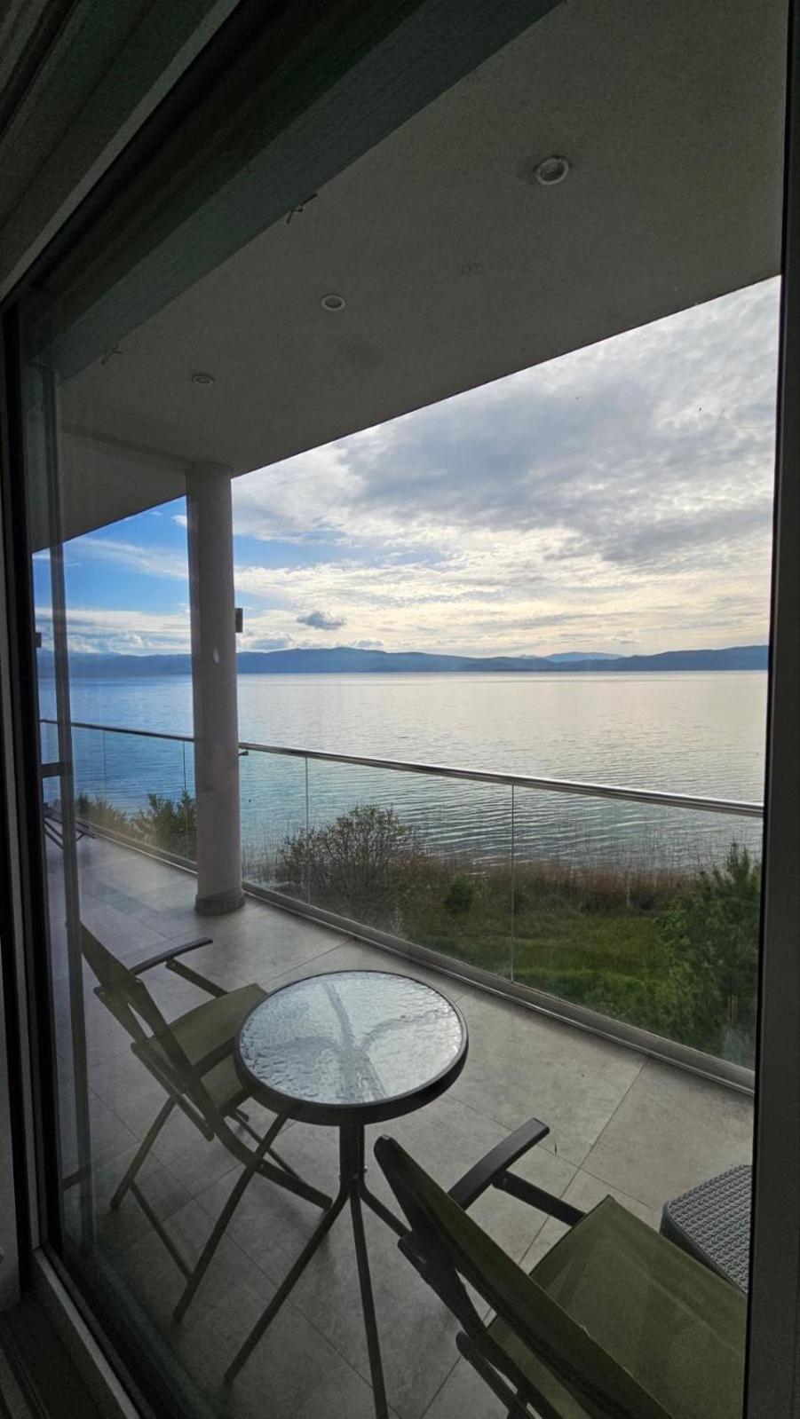 Apartment Villa Balevski โอครีด ภายนอก รูปภาพ