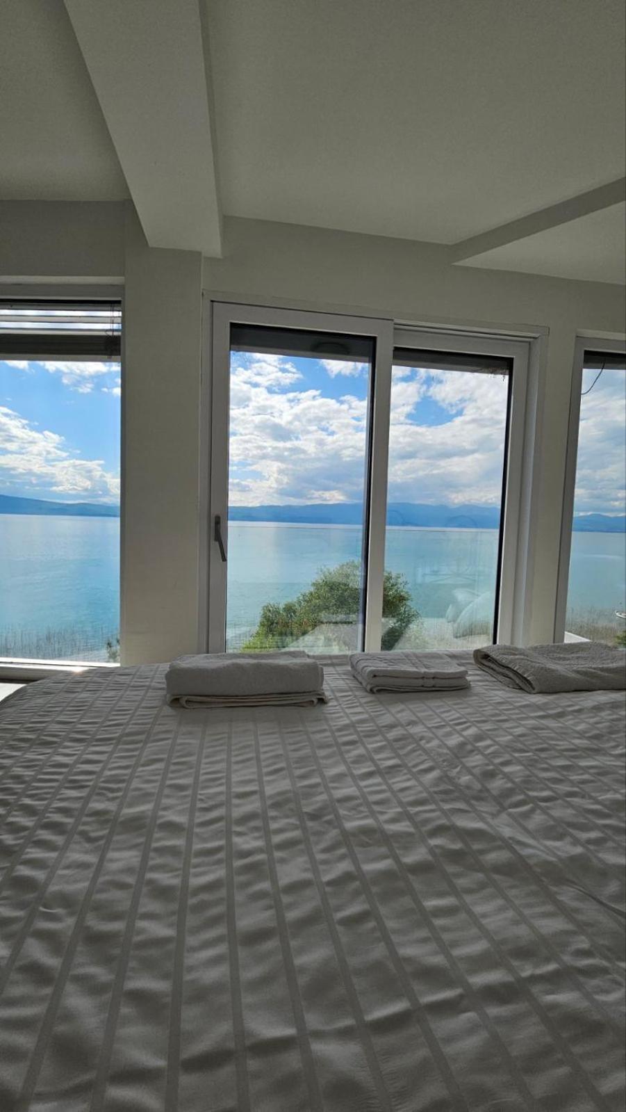 Apartment Villa Balevski โอครีด ภายนอก รูปภาพ