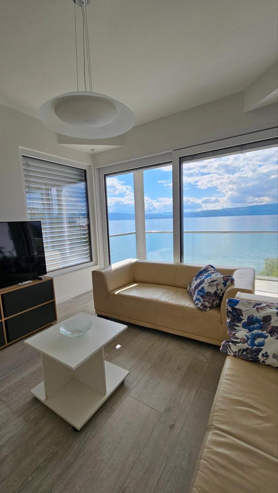 Apartment Villa Balevski โอครีด ภายนอก รูปภาพ